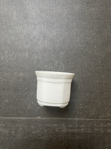 Kleiner übertopf von - kleiner,